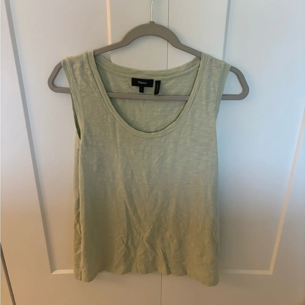 Theory Women’s Pale Green Sleeveless Tank Top Shirt Size L